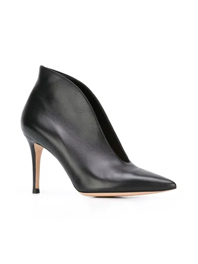 Gianvito Rossi With Heel In Black