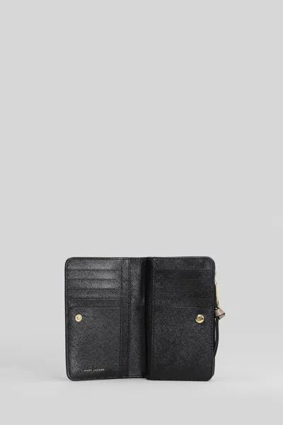 Marc Jacobs The Compact Wallet Wallet In Brown