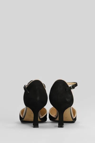 L'arianna Pumps In Black