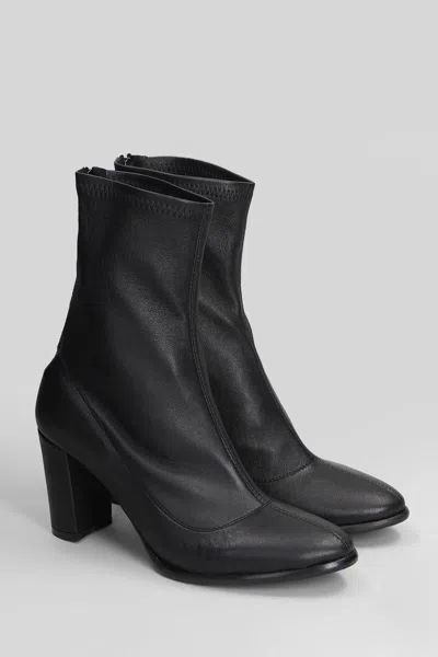 L'arianna High Heels Ankle Boots In Black