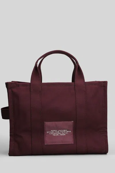 Marc Jacobs The Medium Tote Tote In Red