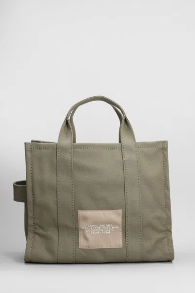 Marc Jacobs The Medium Tote Tote In Green