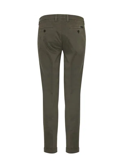 Fay Slim Fit Cotton Gabardine Trousers In Green