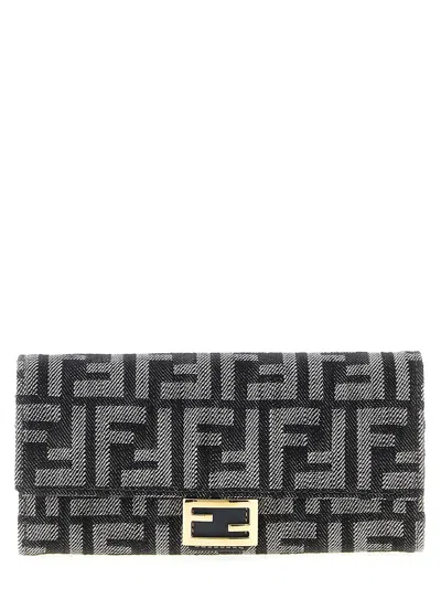 Fendi Baguette Chain Wallet In Multi