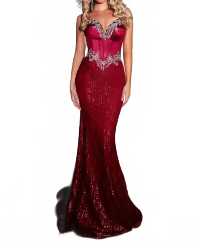 Portia And Scarlett Sleeveless Sweetheart Maxi Dress In Red In Burgundy