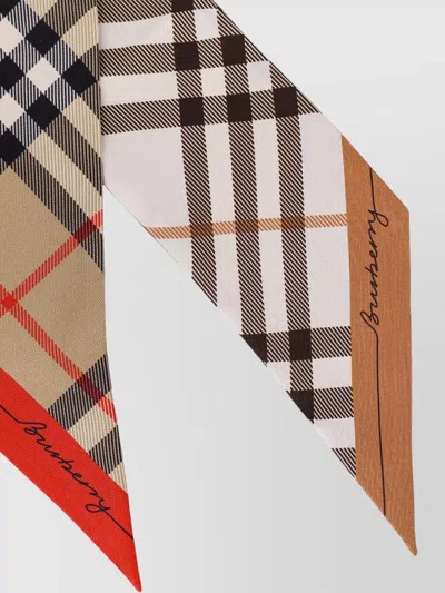 Burberry Check Pattern Scarf Pointed Ends Design