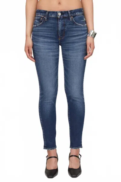 Moussy Carson Low Rise Skinny Jean In Dark Blue In Blue