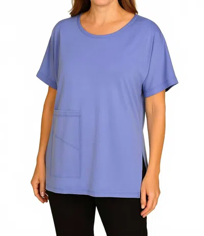 Sympli Splice Pocket Top In Jacaranda In Blue