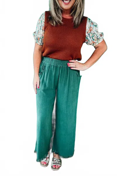 Umgee Tabitha Wide Leg Cropped Linen Pants In Palm Green In Green