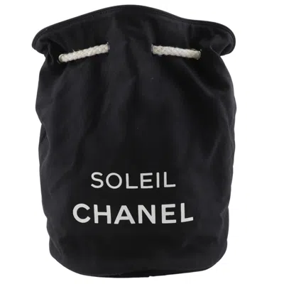 Pre-owned Chanel Black Canvas Shoulder Bag ()