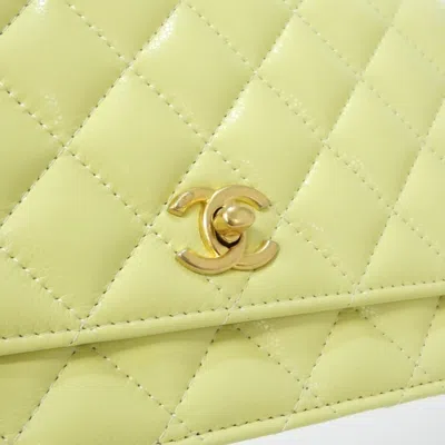 Pre-owned Chanel Blue Purple Yellow Grained Calfskin Chain/shoulder Wallet ()