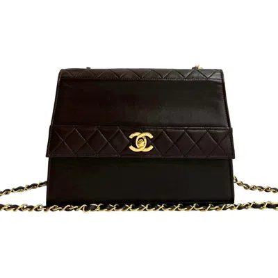 Pre-owned Chanel Brown Leather Shoulder Bag ()