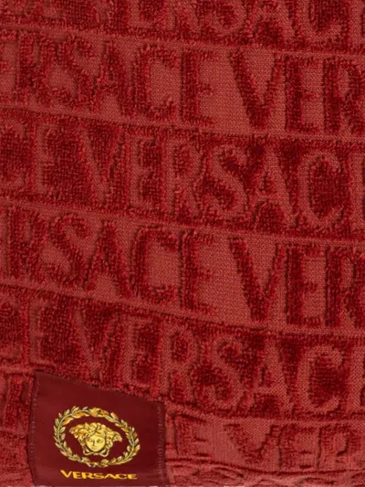 Versace I ♡ Baroque Gym Carrier Backpack In Red