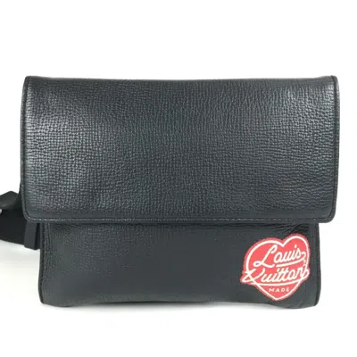 Pre-owned Louis Vuitton Black Monogram Monogram Denim Pouch Shoulder Bag ()