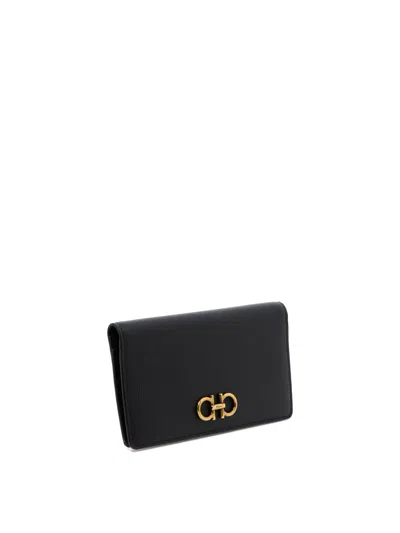 Ferragamo Gancini Continental Wallet In Hammered Leather In Black