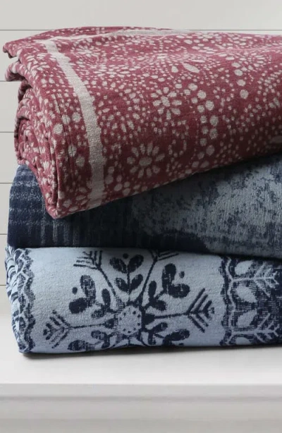 Azores Home Yarn Dyed Organic Cotton Throw Blanket