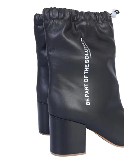 Forward Ankle Boots With Adjustable Coulisse Closure In Black