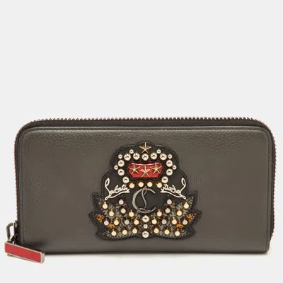 Pre-owned Christian Louboutin Panettone Dark Grey Leather Studded Zip Around Wallet In Gray