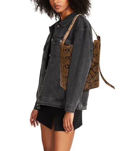 Steve Madden Bdenise Small Bucket Bag In Brown