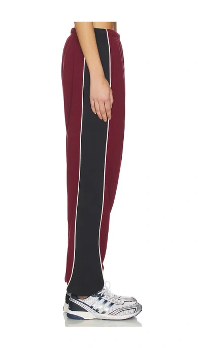 Boys Lie Good Sport Kimmy Pant In Burgundy