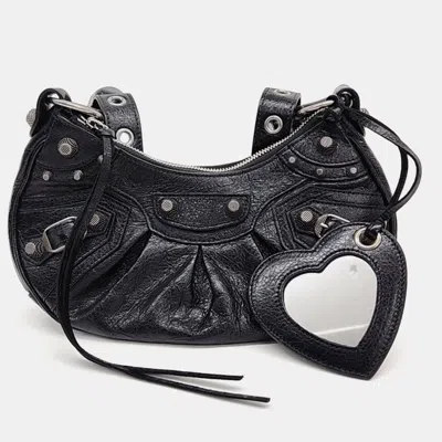 Pre-owned Balenciaga Black Leather Le Cargo Bag Xs