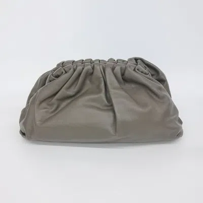 Pre-owned Bottega Veneta Green Leather Butter Calf Pouch