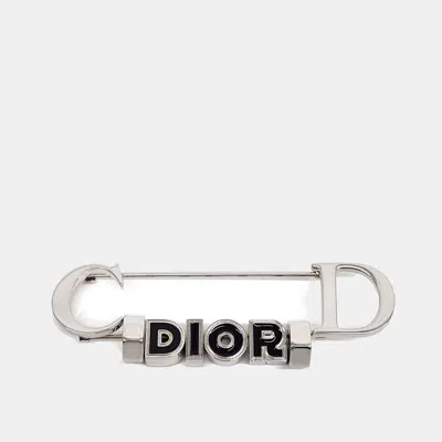 Pre-owned Dior Logo Silver Brooch
