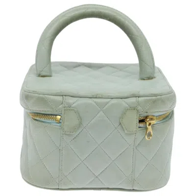 Pre-owned Chanel Cosmetic Case Quilted Lambskin Blue Leather Bag ()