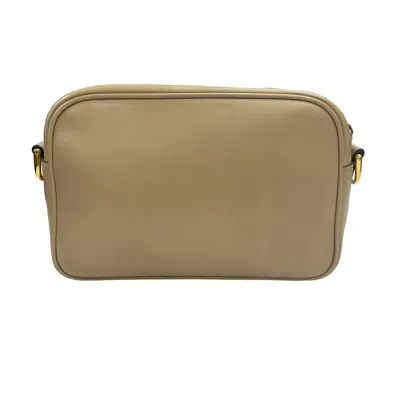 Pre-owned Fendi Beige Leather Shoulder Bag () In Sand