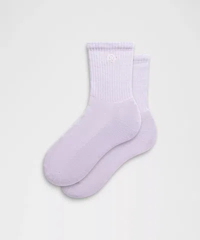 Lululemon Unisex Daily Essential Quarter Socks In Purple