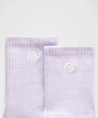 Lululemon Unisex Daily Essential Quarter Socks In Purple