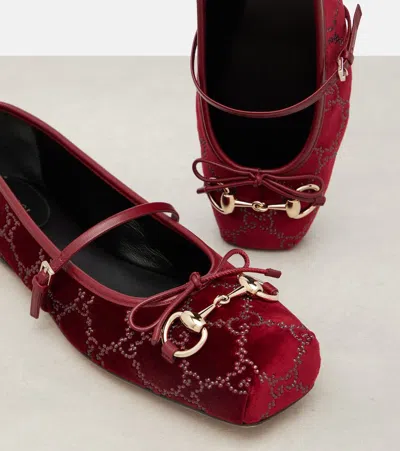 Gucci Strass-embellished Velvet Ballet Flats In Red