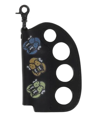 Chito Cut-out Graphic Lighter Case In Black