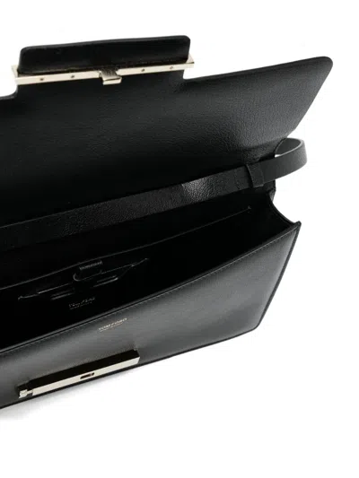 Tom Ford Supple Grain Shoulder Bag In Black