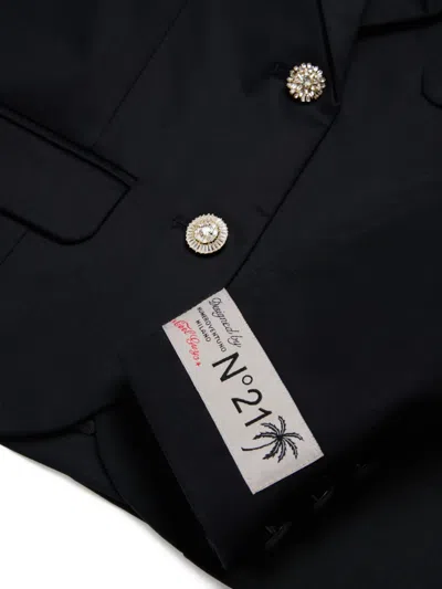 缀饰纽扣西装夹克