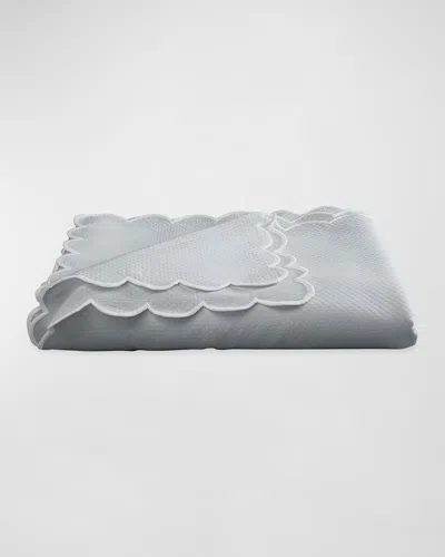 Matouk Savannah Gardens Tablecloth, 68" X 108" In Blue