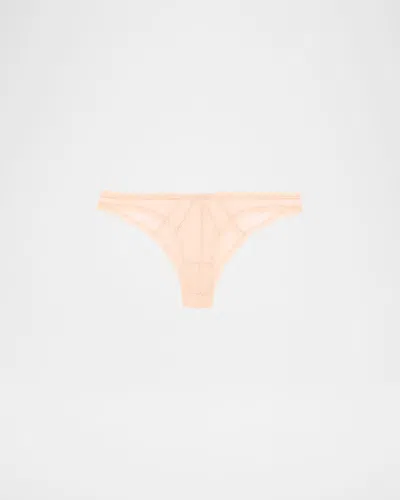 Kiki De Montparnasse Dahlia Scalloped Floral Lace Panty In Neutral