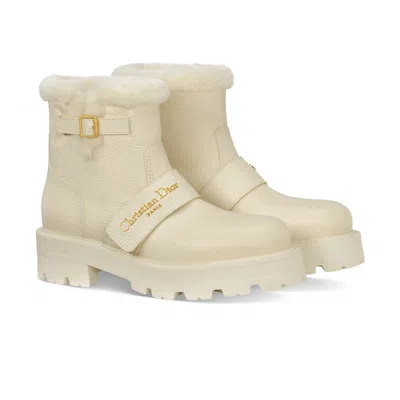 Dior Alps D-quest Ankle Boot In Neutral