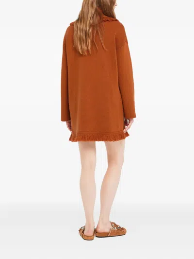 流苏边精致外套