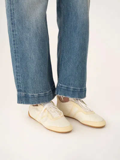 Chloé Kick Suede-trimmed Leather Sneakers In Neutral