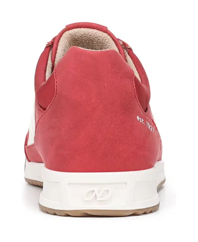 Naturalizer Garnet Sneaker In Pink