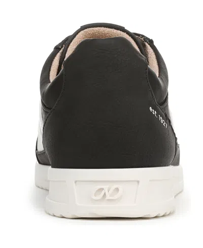 Naturalizer Garnet Sneaker In Black