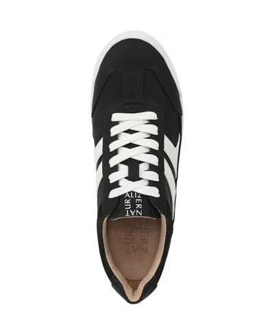 Naturalizer Garnet Sneaker In Black
