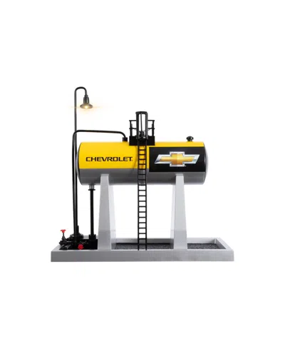 Lionel Chevy Plug-expand-play Elevated Tank O Gauge Model Train Accessory In Silver