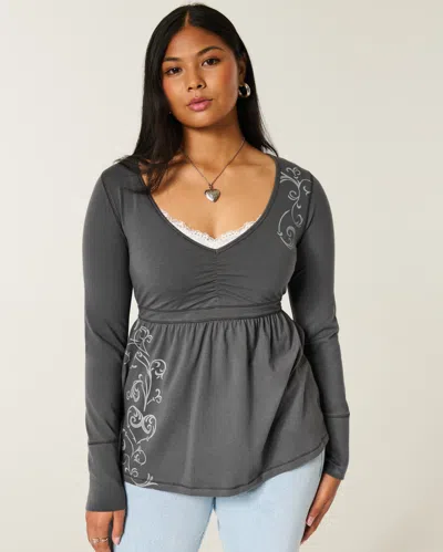 Hollister Long-sleeve Pinch Bust Graphic Babydoll Top In Gray