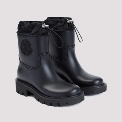 Moncler Drawstring Embosssed-logo Rain Boots In Black