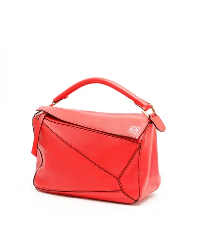 Loewe Medium Puzzle Bag In Red