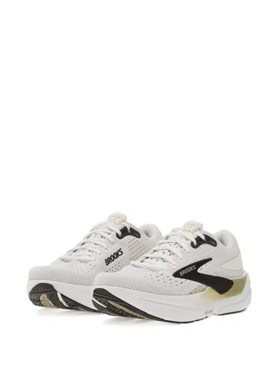 GHOST MAX 3 运动鞋