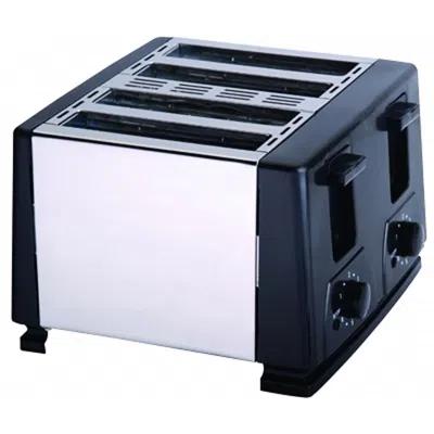 Brentwood 1300w 4 Slice Toaster In Black And Silver In Multi