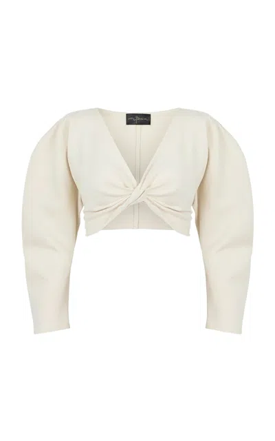 Cortana Moda Operandi In White